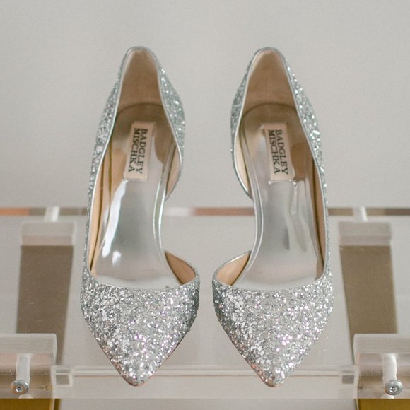 Badgley Mischka Women's Daisy Silver Glitter Heels 6.5 Women's New in Box - Picture 3 of 14